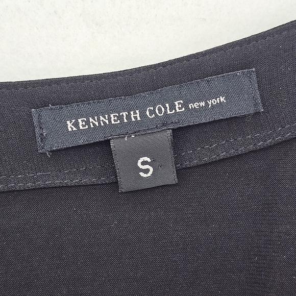 Kenneth Cole New York Black Surplice V-Neck Wrap Dress, EUC, size Small - Picture 4 of 4